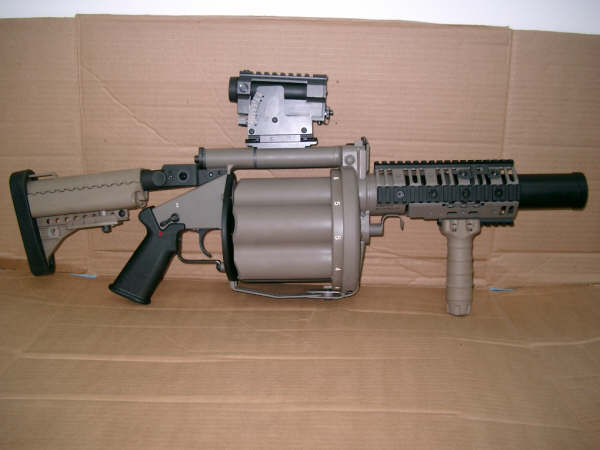 Milkor M32