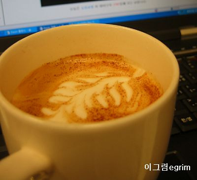 카페.라떼 이미지
